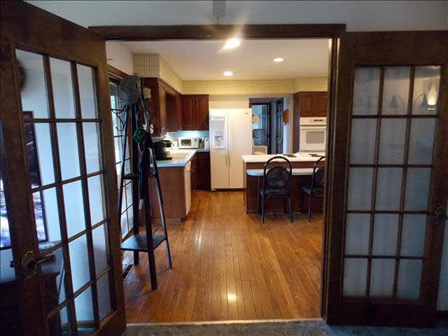 7400 Bacon Road Petersburg, MI 49270 - Photo 7 of 21 Doors to Kitchen
