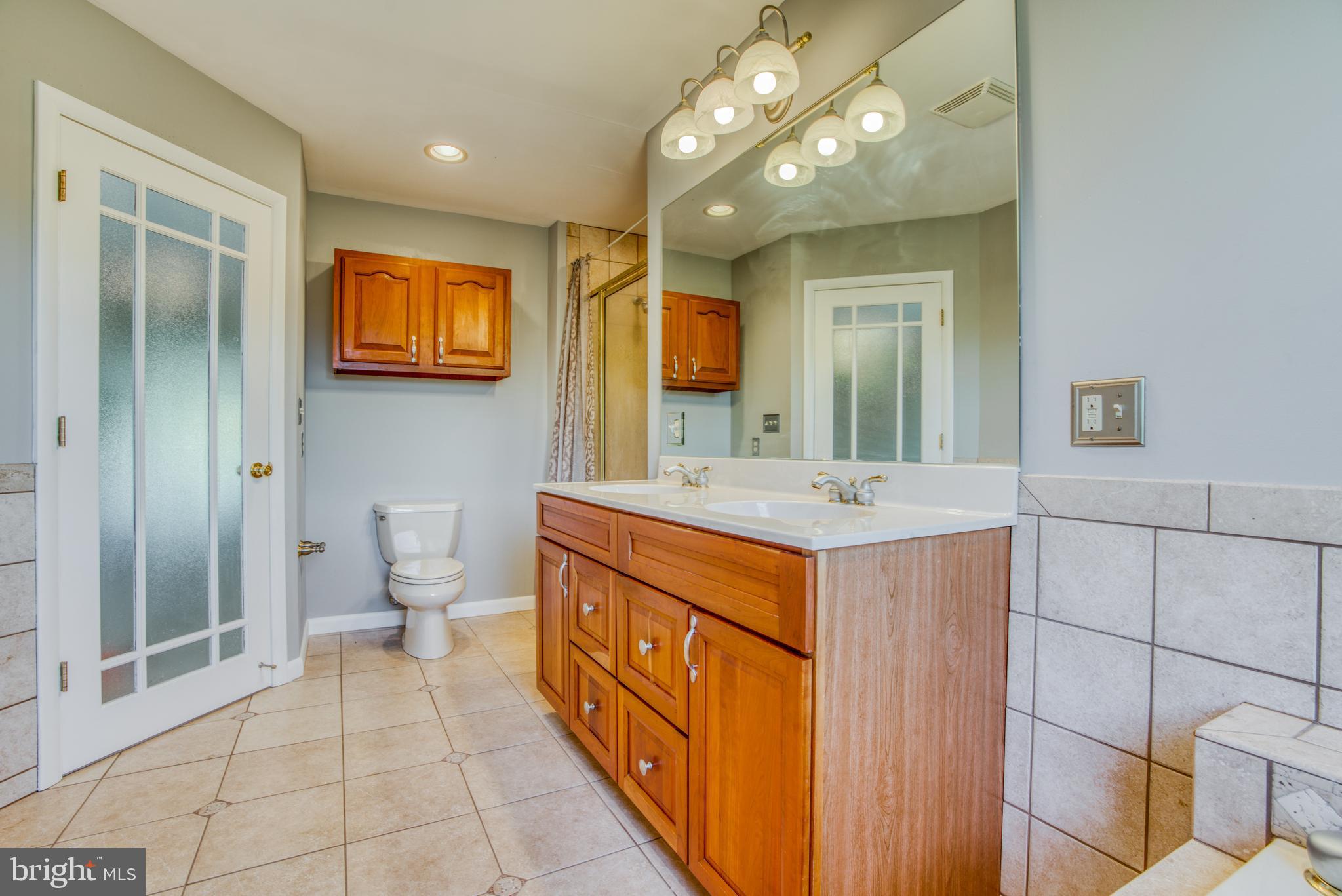 2231 Corbett Road Monkton, MD 21111 - Photo 27 of 60 Master Bathroom