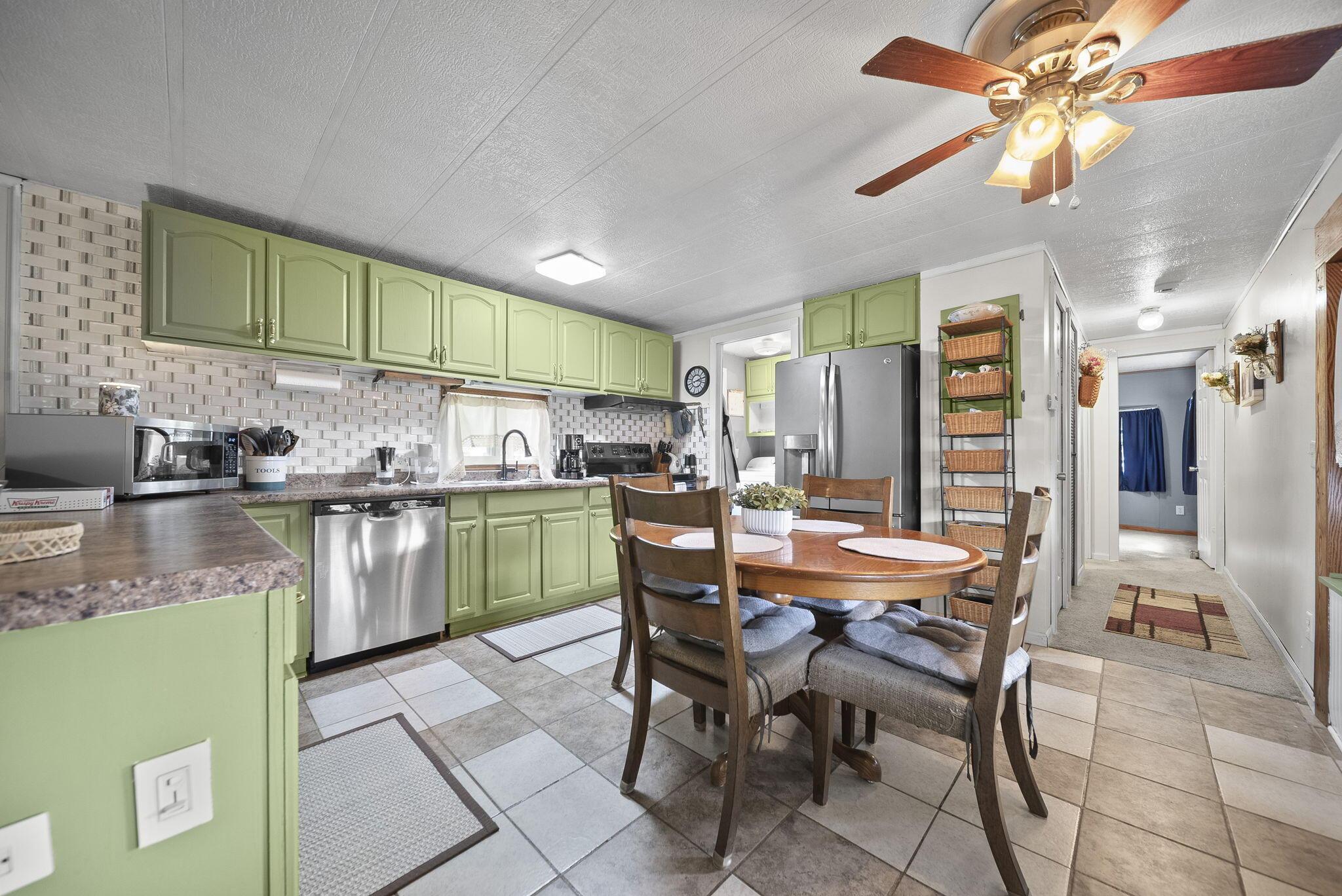 8927 Columbus Road, Unit LOT 28 Mount Vernon, OH 43050 - Photo 9 of 30 11-web-or-mls-DSC03992