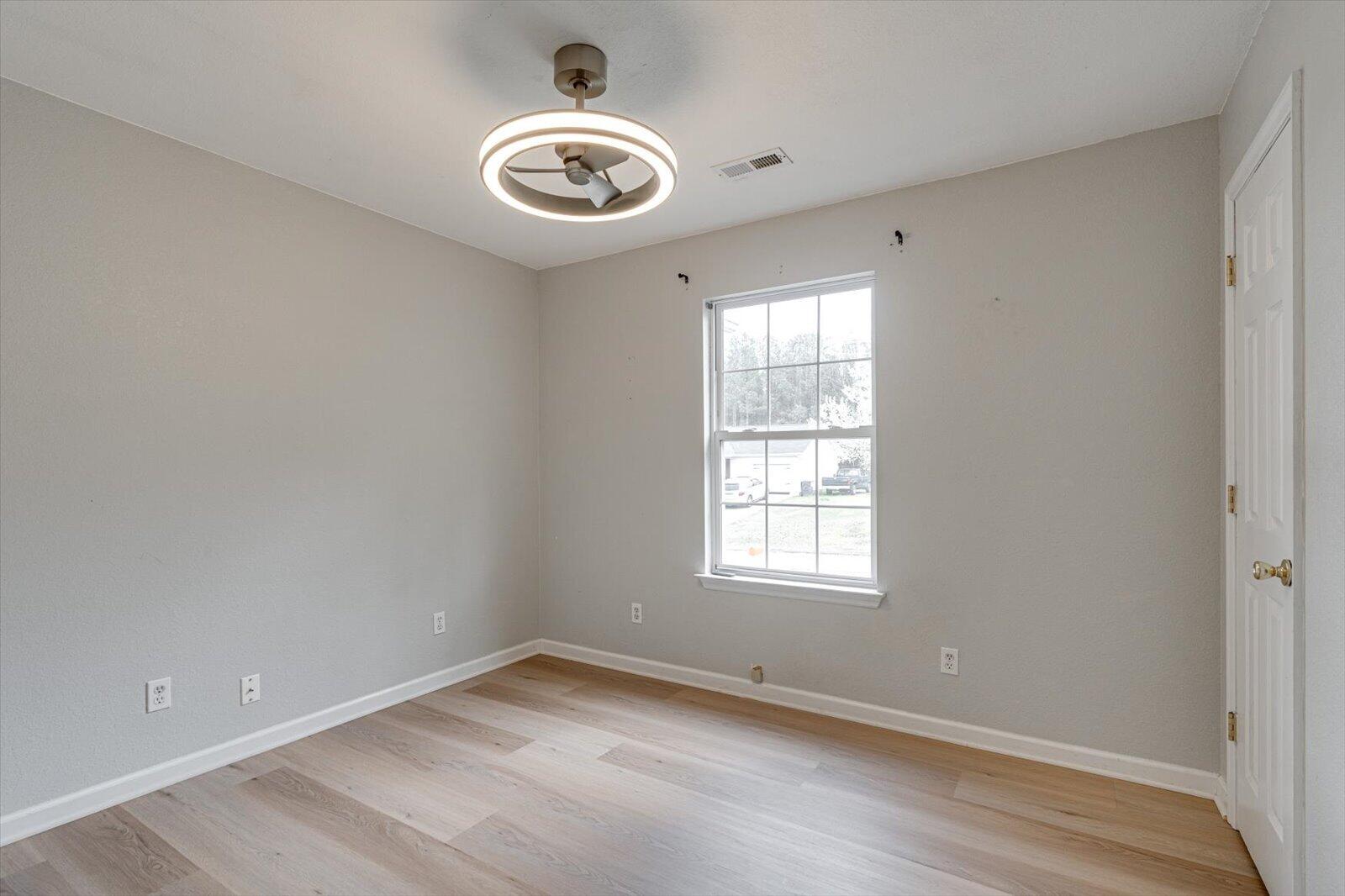 329 Pinewood Drive Rock Spring, GA 30739 - Photo 16 of 29 16-329 Pinewood Dr-16
