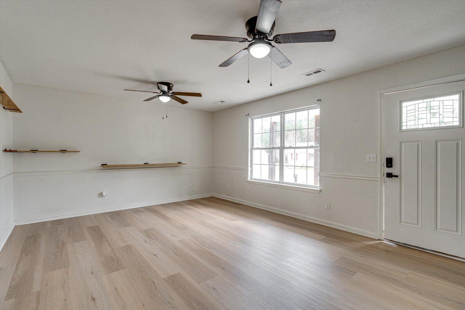 329 Pinewood Drive Rock Spring, GA 30739 - Photo 5 of 29 05-329 Pinewood Dr-5