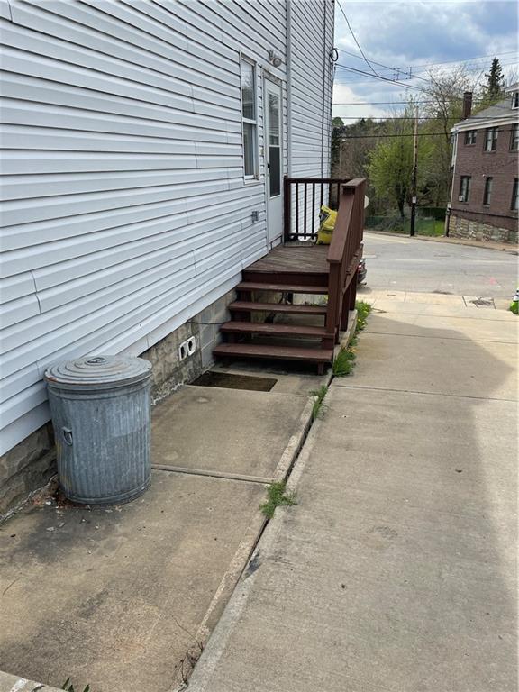 2101 Spring Street Pittsburgh, PA 15210 - Photo 23 of 25