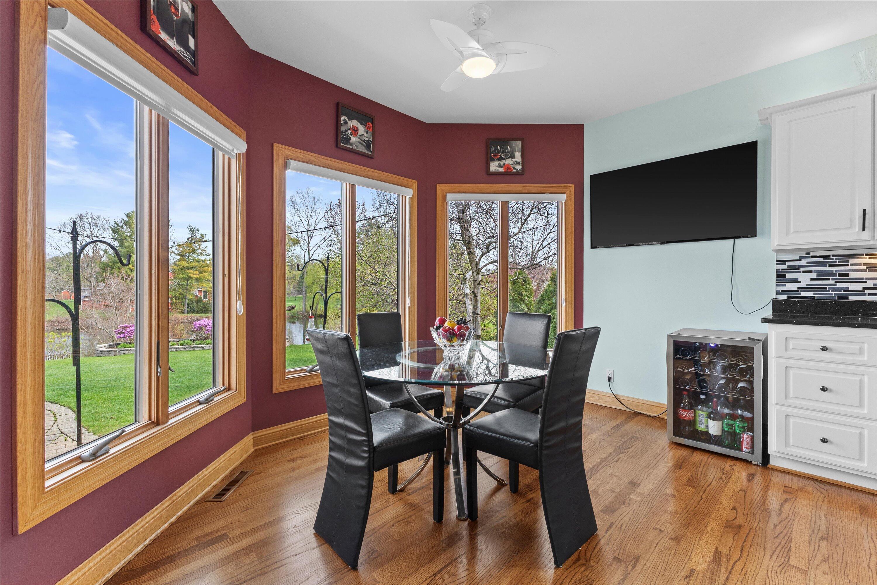 1218 5 Mile Road Caledonia, WI 53402 - Photo 16 of 48 Wall of Windows