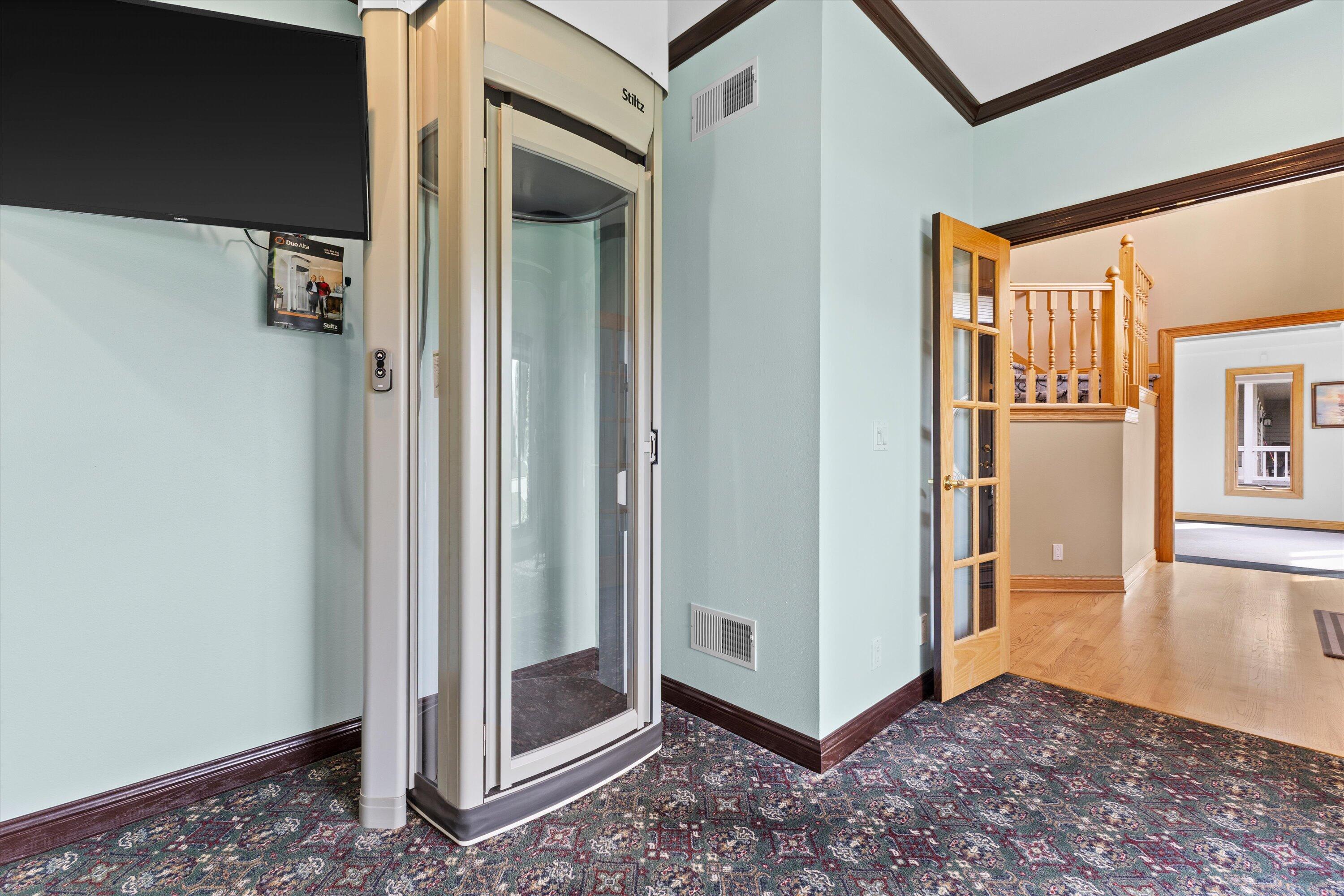 1218 5 Mile Road Caledonia, WI 53402 - Photo 23 of 48 Elevator