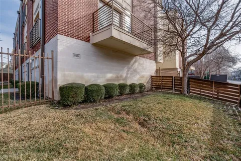 $464,900 | 5711 Ross Avenue, Unit 5, Dallas, TX 75206