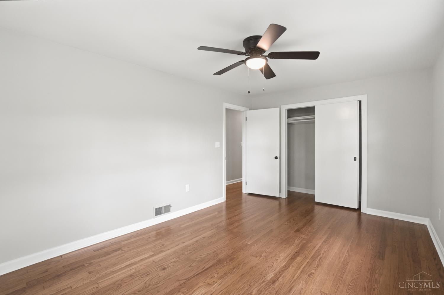 9808 Daly Road Cincinnati, OH 45231 - Photo 19 of 39