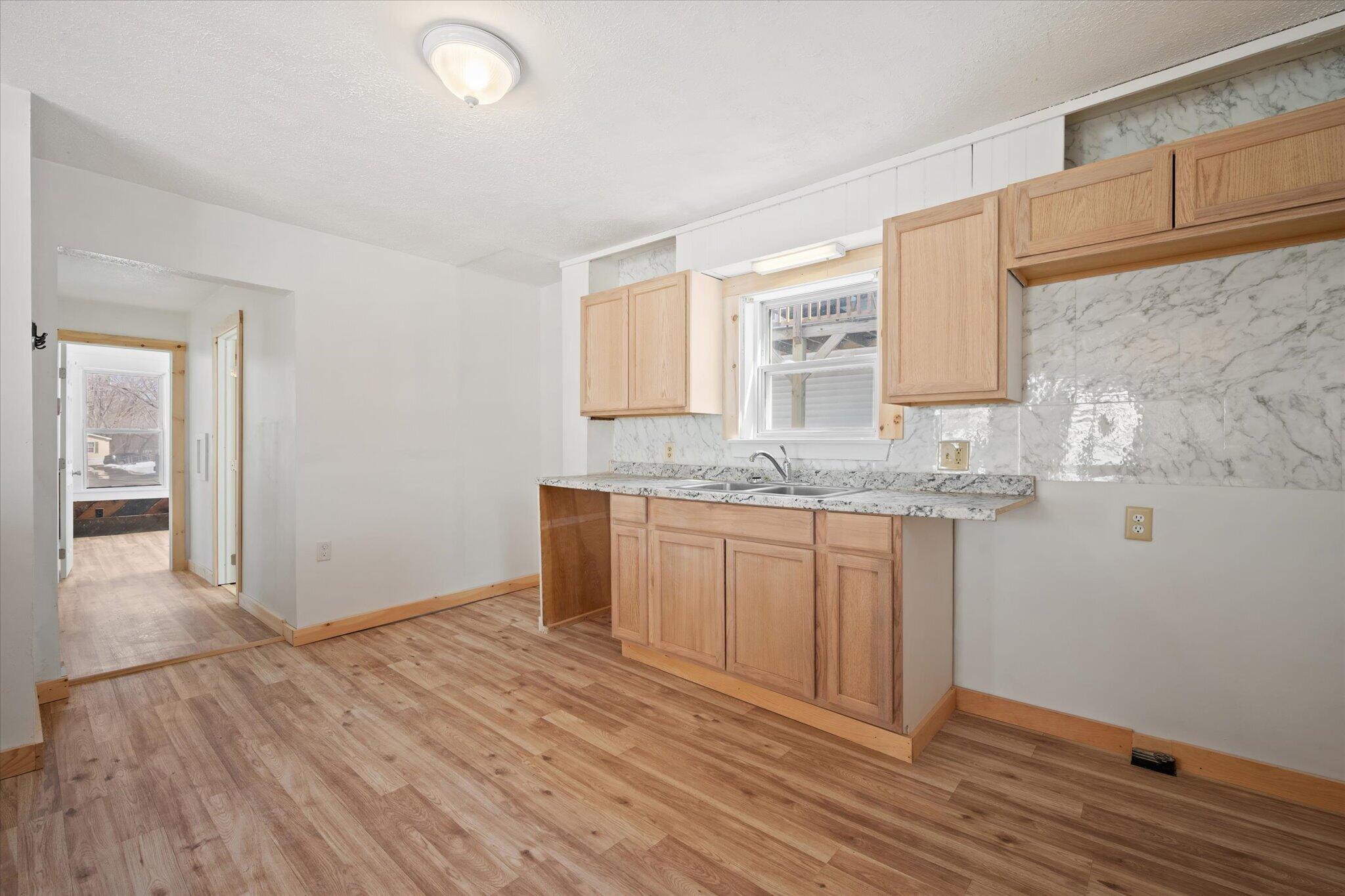 102 Thomas McClellan Road Farmington, ME 04938 - Photo 10 of 40 06-102 Thomas McClellan-Apt 1