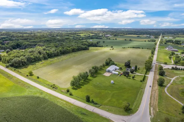$3,500,000 | 5431 Lincoln, Oregon, WI 53575