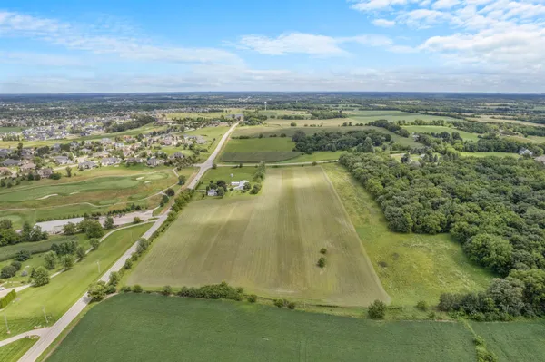 $3,500,000 | 5431 Lincoln, Oregon, WI 53575