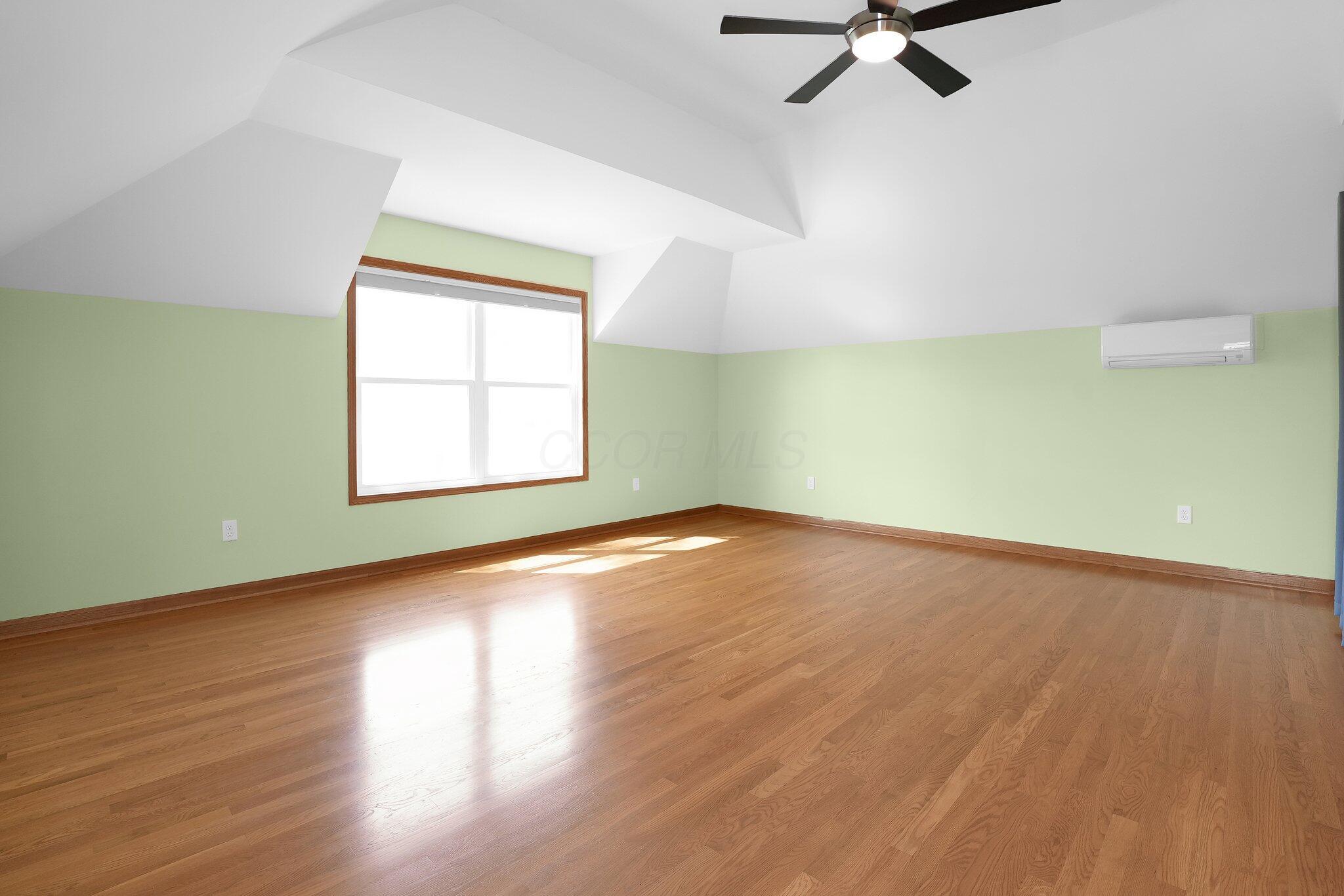 999 East Cooke Road Columbus, OH 43224 - Photo 33 of 76 30-web-or-mls-999-e-cooke-rd