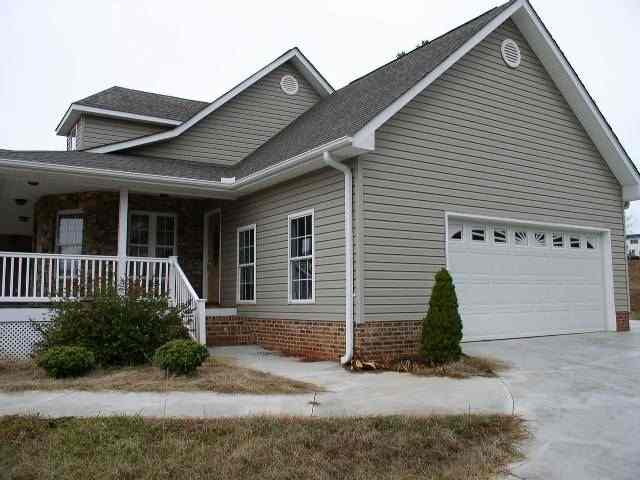 745 Griffin Mill Road Pickens, SC 29671 - Photo 2 of 11