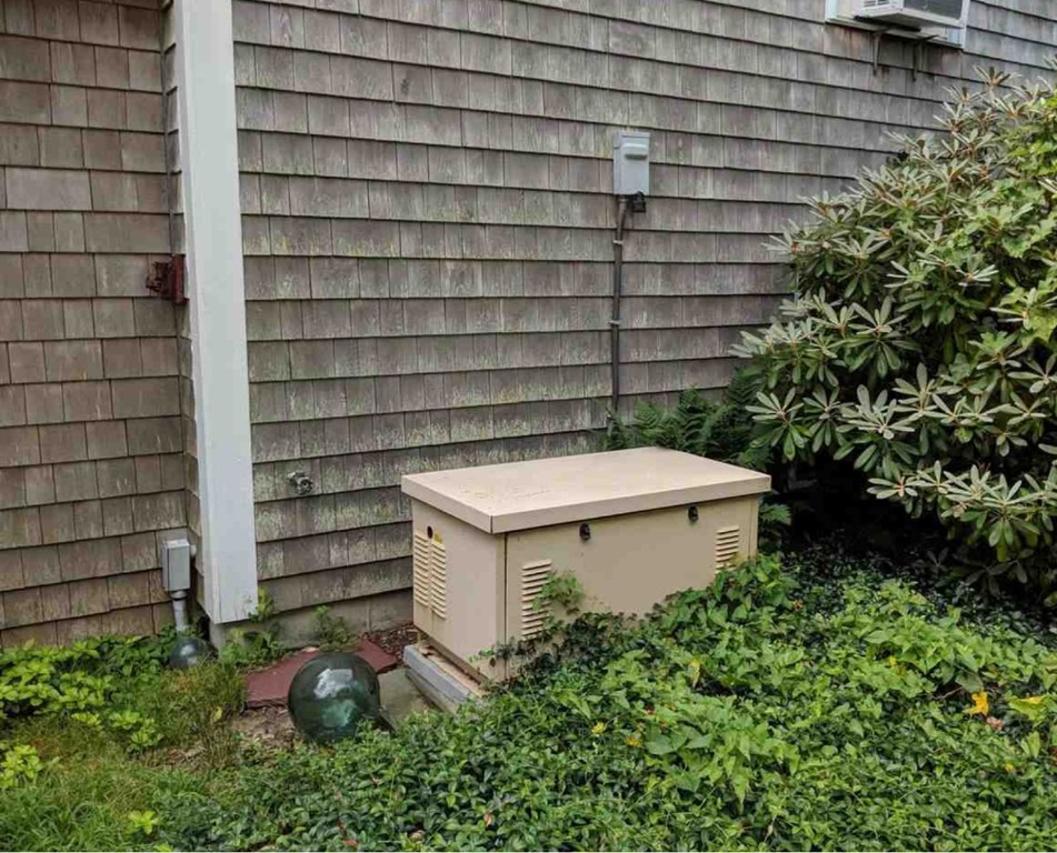 632 Main Road Westport, MA 02790 - Photo 12 of 18 Gallery Image 12
