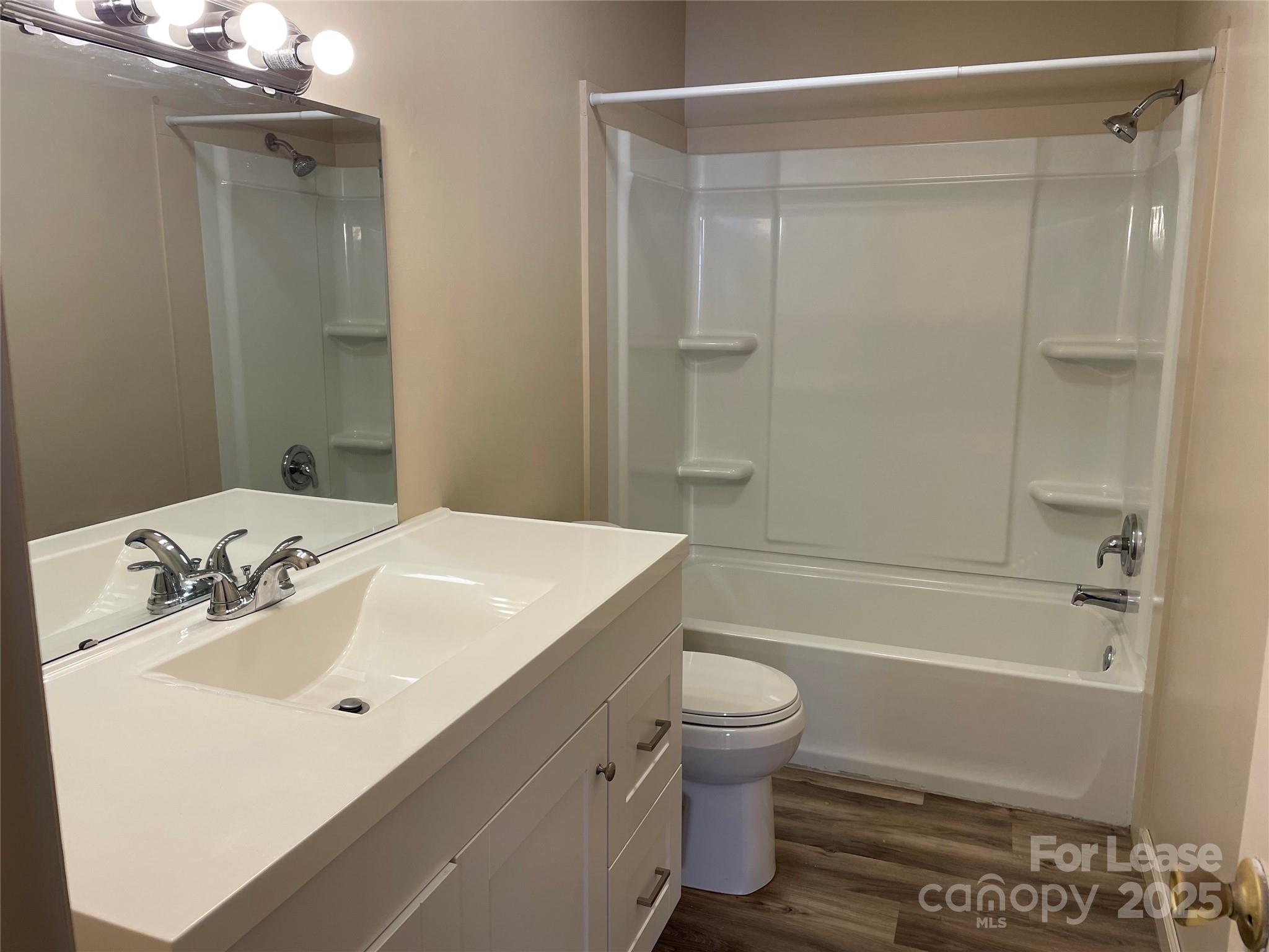 118 Ross Street, Unit B3 Morganton, NC 28655 - Photo 13 of 17