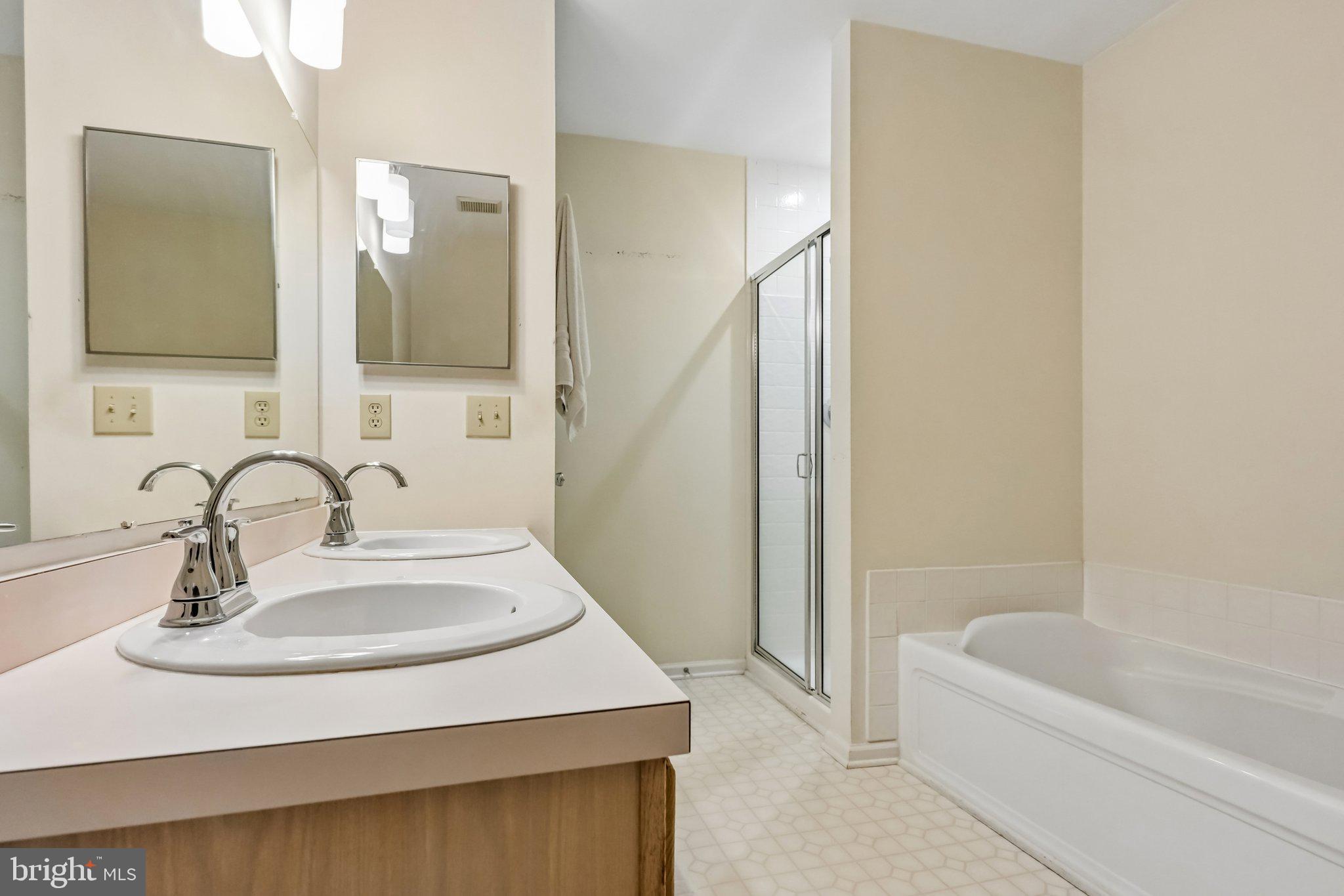 19 Regency Court Marlton, NJ 08053 - Photo 14 of 25