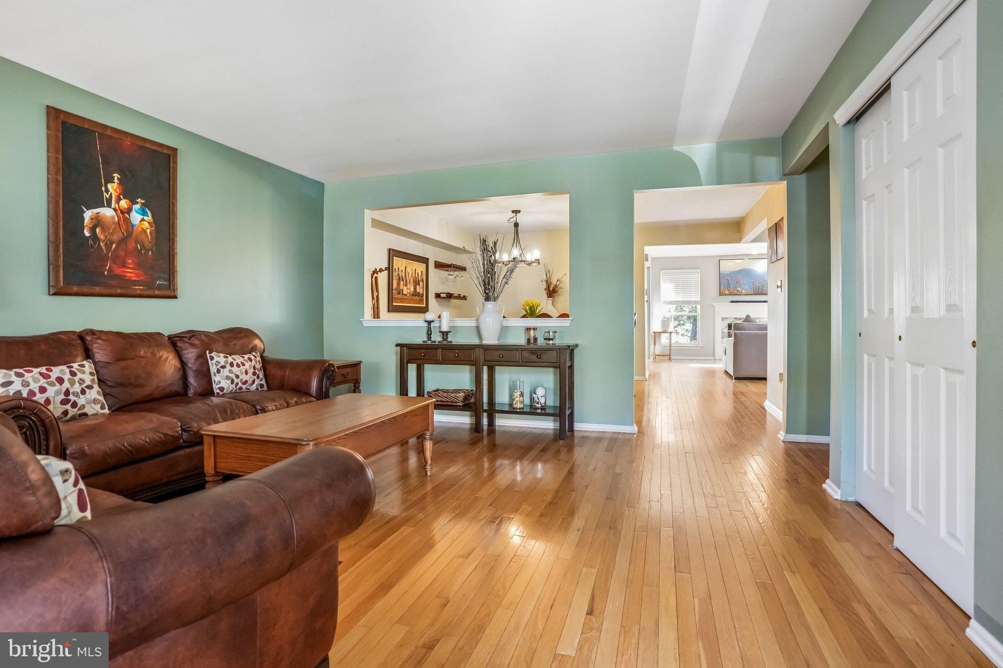 19 Regency Court Marlton, NJ 08053 - Photo 3 of 25
