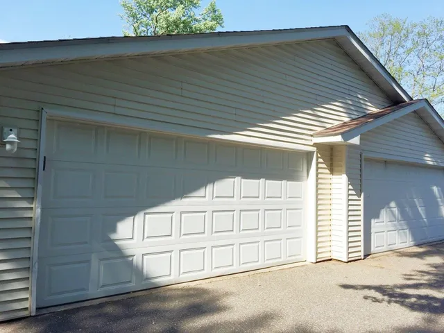 $1,900 | 535 6th Street North, Unit A, North Hudson, WI 54016