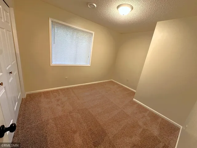 $1,900 | 535 6th Street North, Unit A, North Hudson, WI 54016