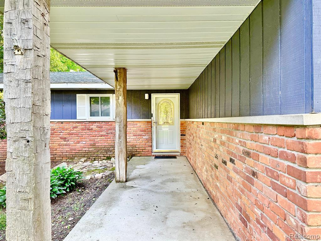 41769 Fret Road Belleville, MI 48111 - Photo 13 of 45