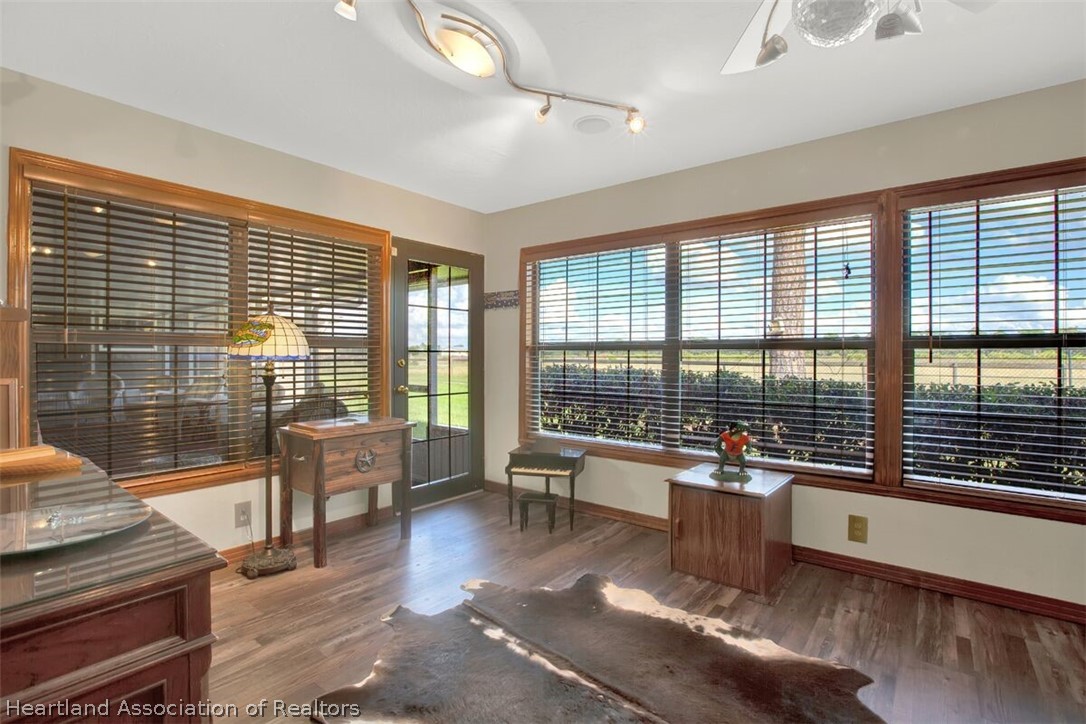 10962 Payne Road Sebring, FL 33875 - Photo 9 of 30 Gallery Image 9
