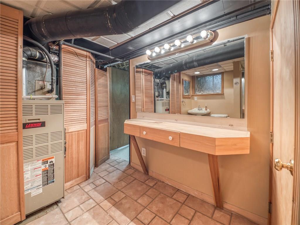 150 West Thompson Road Indianapolis, IN 46217 - Photo 36 of 47 Gallery Image 36