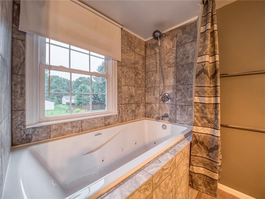 150 West Thompson Road Indianapolis, IN 46217 - Photo 39 of 47 Gallery Image 39
