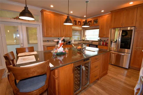 $799,900 | 2000 Lake Ariana Boulevard, Auburndale, FL 33823