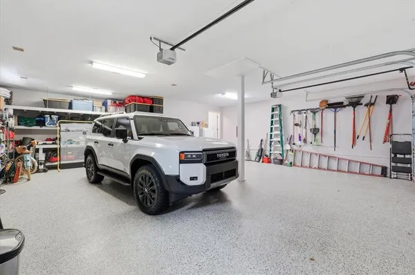 $799,900 | 2000 Lake Ariana Boulevard, Auburndale, FL 33823