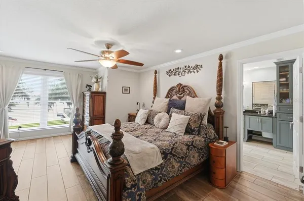 $799,900 | 2000 Lake Ariana Boulevard, Auburndale, FL 33823