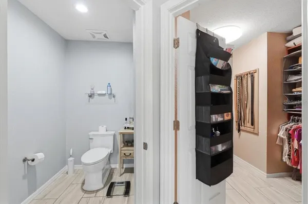 $799,900 | 2000 Lake Ariana Boulevard, Auburndale, FL 33823