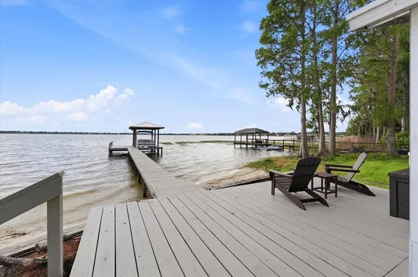 $799,900 | 2000 Lake Ariana Boulevard, Auburndale, FL 33823