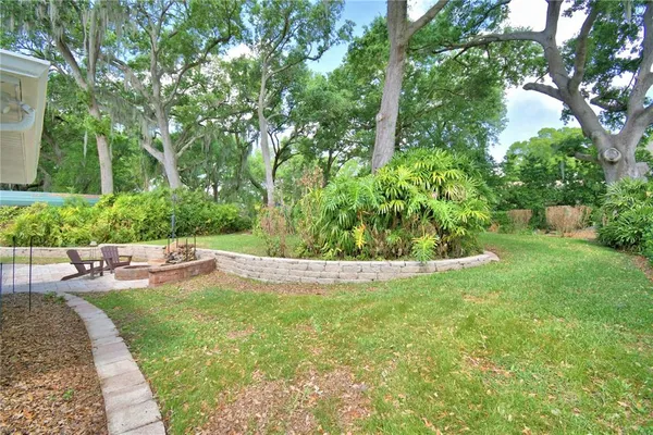 $799,900 | 2000 Lake Ariana Boulevard, Auburndale, FL 33823