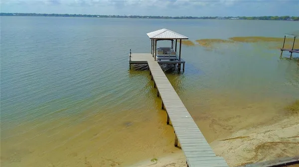 $799,900 | 2000 Lake Ariana Boulevard, Auburndale, FL 33823