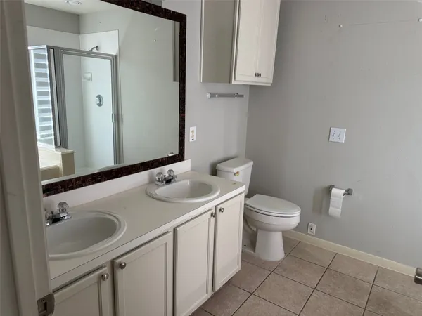 $2,350 | 20234 Cypresswood Glen, Spring, TX 77373