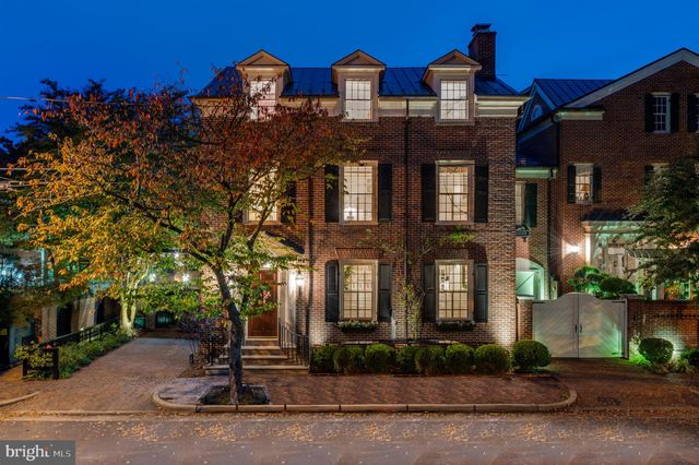 $2,350,000 | 370 North St Asaph Street, Alexandria, VA 22314