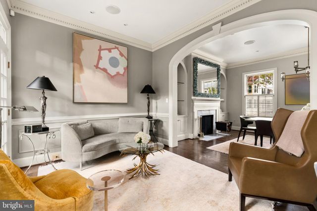 $2,350,000 | 370 North St Asaph Street, Alexandria, VA 22314