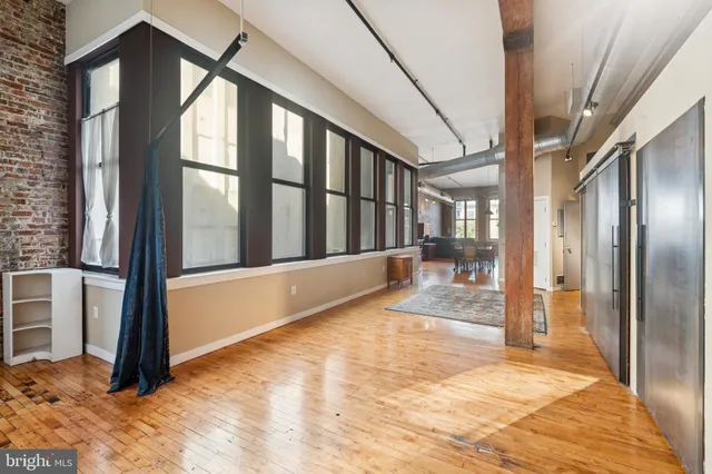 $359,000 | 428 North 13th Street, Unit 4A, Philadelphia, PA 19123