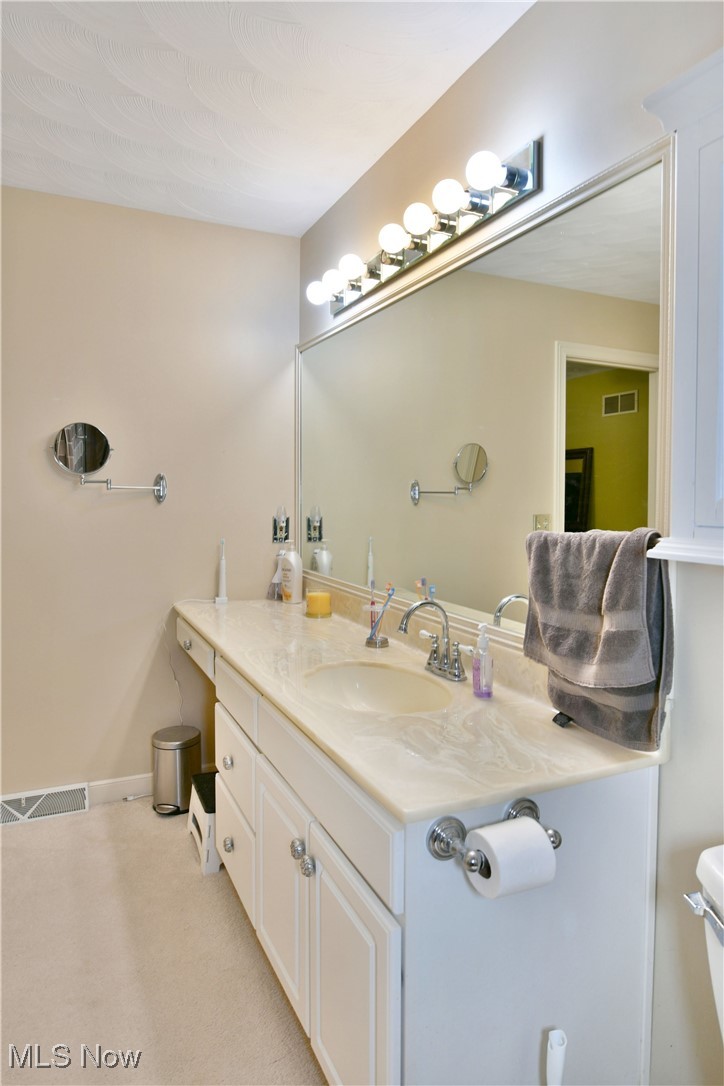 159 Mathews Road, Unit B Youngstown, OH 44512 - Photo 29 of 50 Bathroom with vanity and toilet