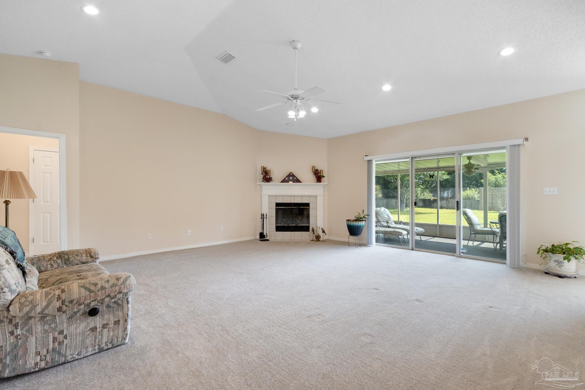 1412 Castnet Drive Navarre, FL 32566 - Photo 5 of 45