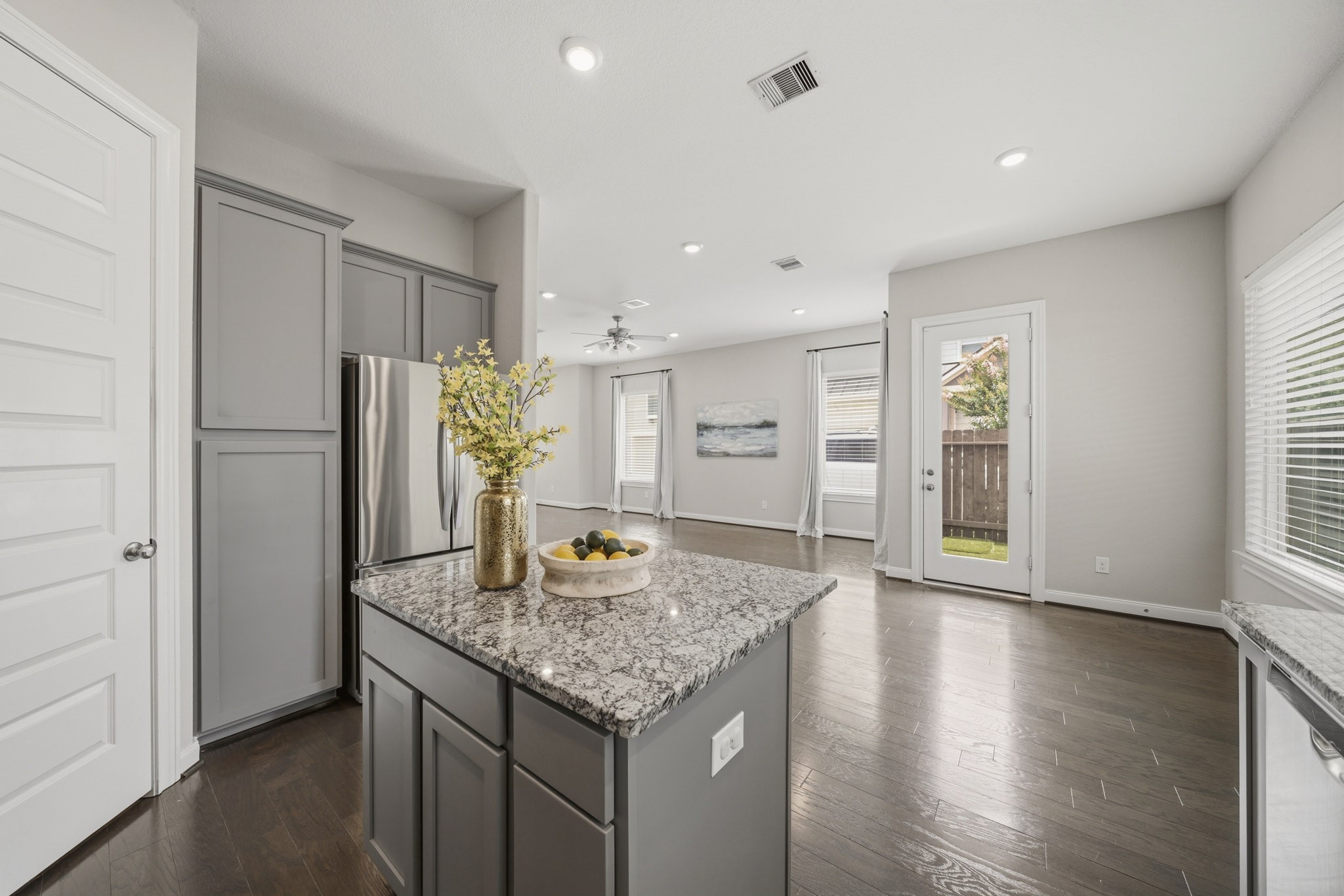 4103 Tranquil Square Road Houston, TX 77043 - Photo 14 of 39 As a bonus, the LG French door refrigerator conveys with the home, providing both convenience and performance.