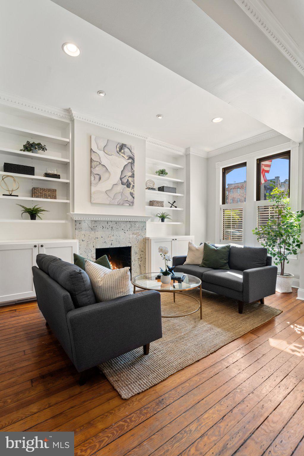 1619 Marion Street Northwest Washington, DC 20001 - Photo 8 of 41 Soaring spaces