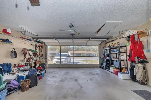 $194,900 | 10929 Southwest 84th Avenue, Ocala, FL 34481