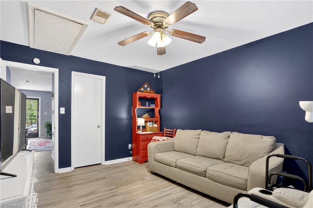 3125 Rockingham Road High Point, NC 27265 - Photo 14 of 28
