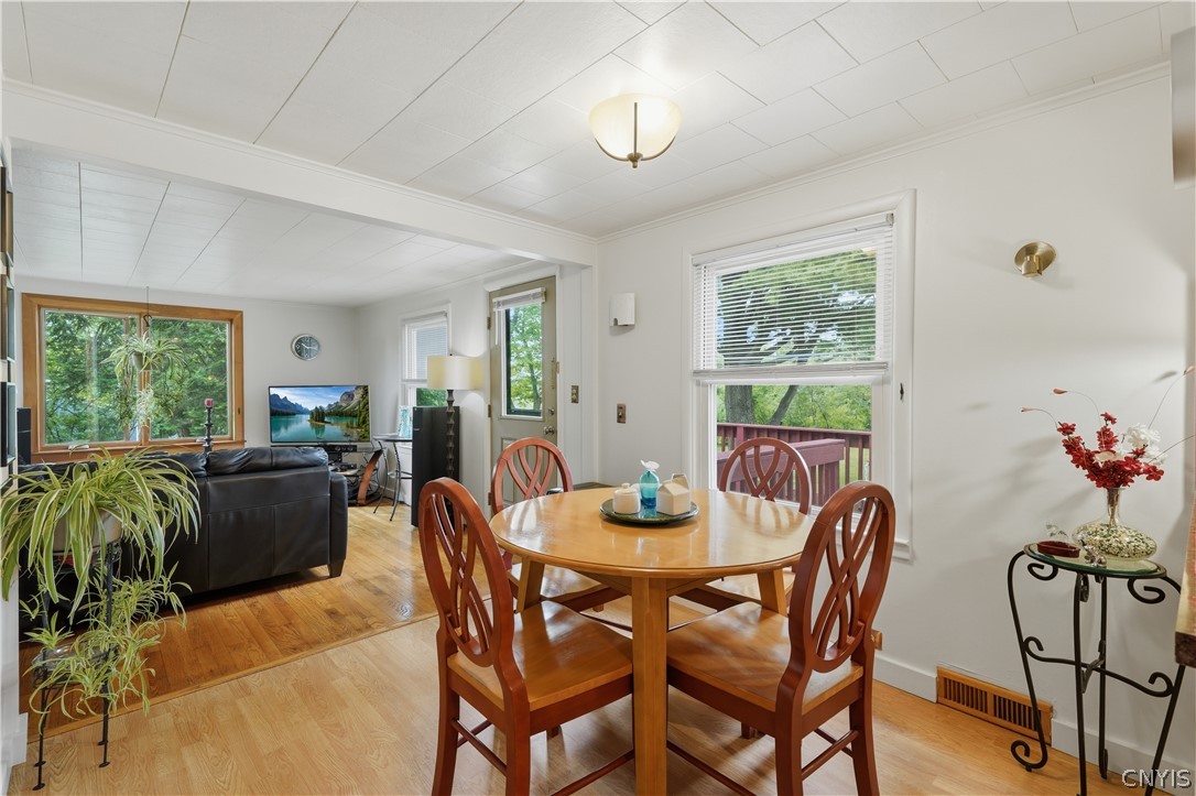 4621 Tucker Road Onondaga, NY 13215 - Photo 10 of 41 Dining ArDininea