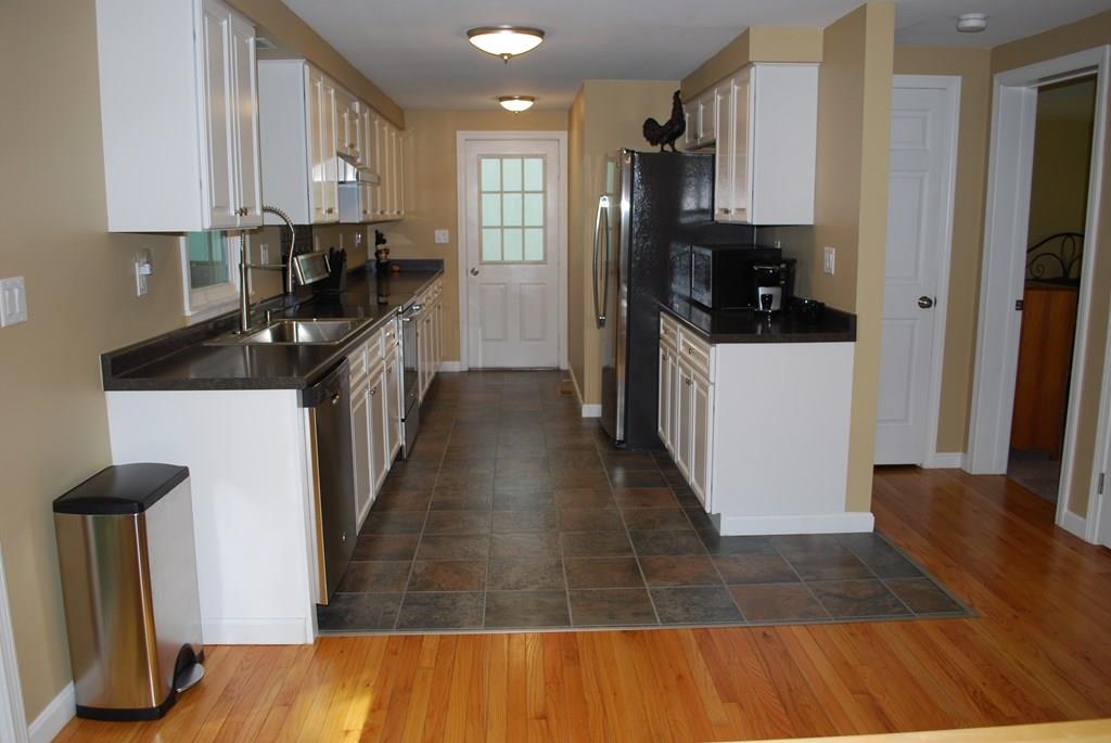 1097 Hubbardston Road Barre, MA 01005 - Photo 22 of 39