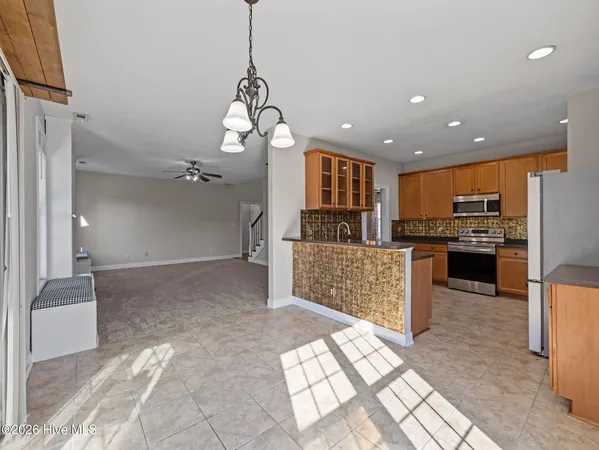 $375,000 | 118 Farmington Drive, Richlands, NC 28574