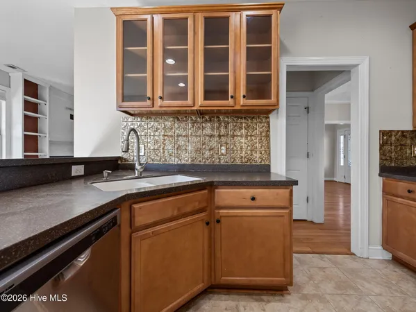 $375,000 | 118 Farmington Drive, Richlands, NC 28574