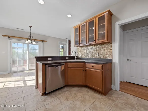 $375,000 | 118 Farmington Drive, Richlands, NC 28574