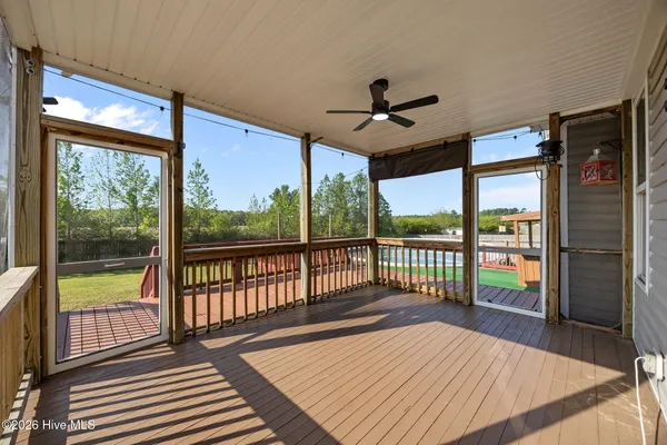 $375,000 | 118 Farmington Drive, Richlands, NC 28574