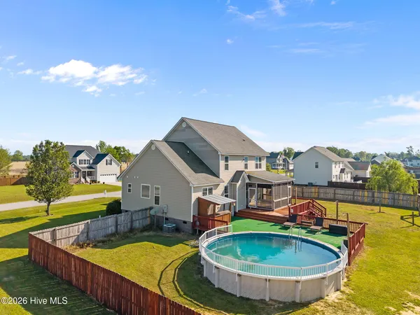 $375,000 | 118 Farmington Drive, Richlands, NC 28574