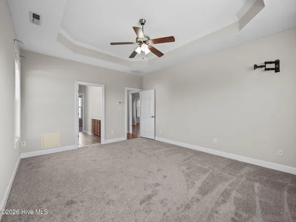 $375,000 | 118 Farmington Drive, Richlands, NC 28574